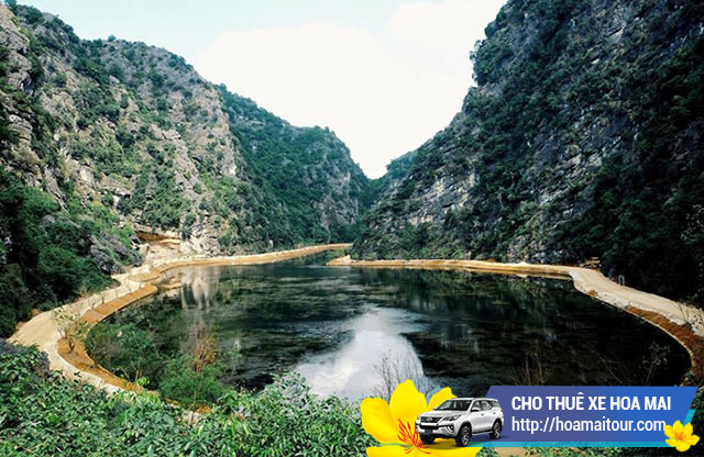 thuê xe đi Ninh Bình giá tốt