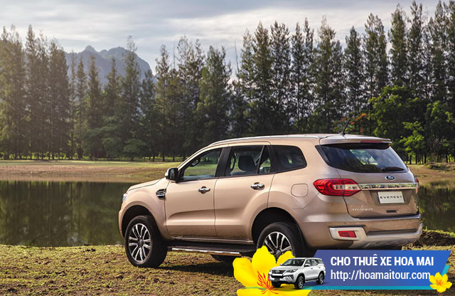 thuê xe Ford Everest thuê xe Ford Everest