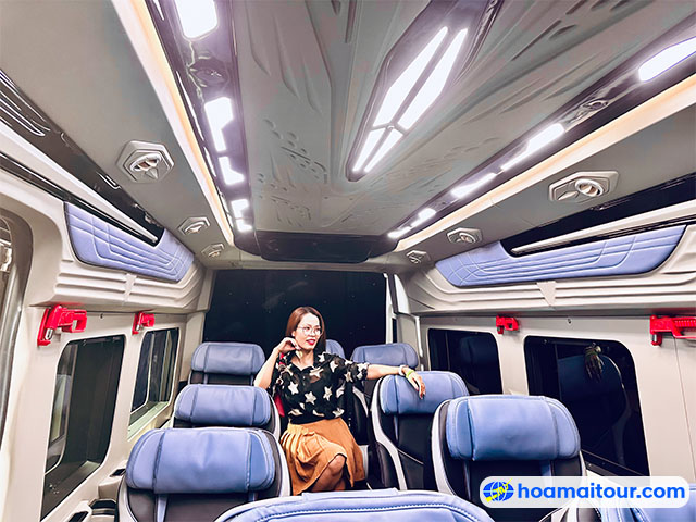 Thuê xe Transit Limousine 9 chỗ