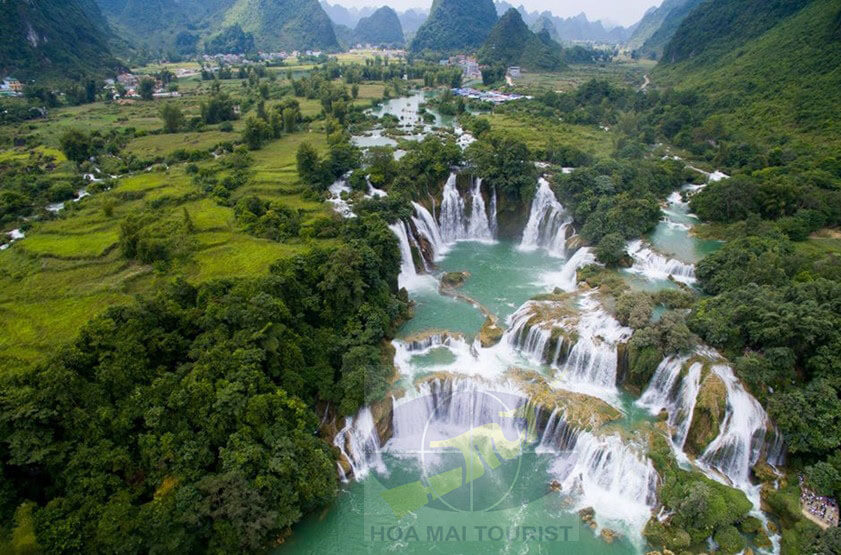 Hoa Mai cho thuê xe 16 chỗ đi Cao Bằng giá rẻ