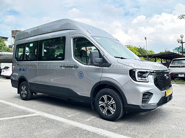Cho thuê xe Ford Transit theo tháng đời 2025