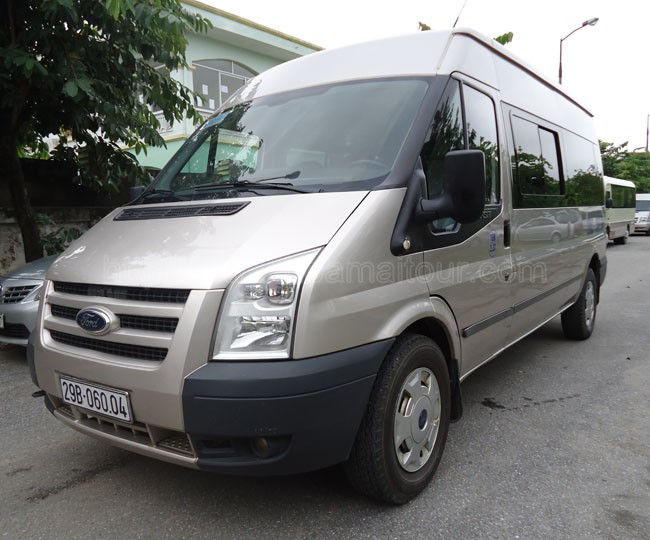 Công ty Hoa Mai cho thuê xe 16 chỗ giá rẻ