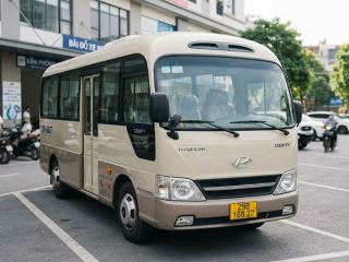 cho-thue-xe-29-cho-huyndai-country-gia-re-tai-ha-noi