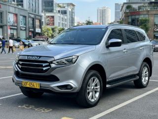 Cho thuê xe 7 chỗ | Cho thuê xe 7 chỗ Isuzu Mux