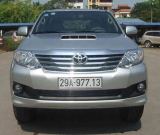 cần thuê xe cưới 7 chỗ Fotuner tại Hà Nội