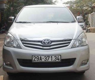 Cho thuê xe cưới 7 chỗ | cho thuê xe cưới 7 chỗ Toyota Innova G uy tín nhất Cầu Giấy