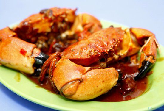 Cù kỳ là một loại cua biển có hai càng rất to Cù kỳ là một loại cua biển có hai càng rất to