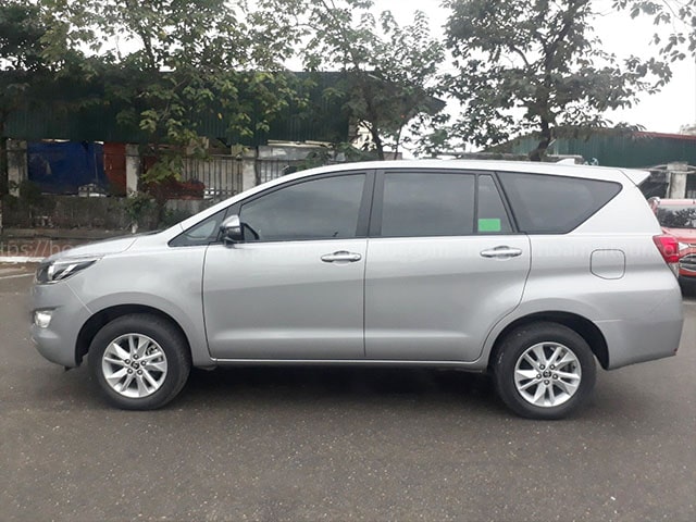 Cho thuê xe 7 chỗ Toyota Innova BKS 30F53601
